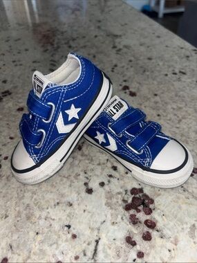 Converse Royal Blue Low-Top Velcro Sneakers